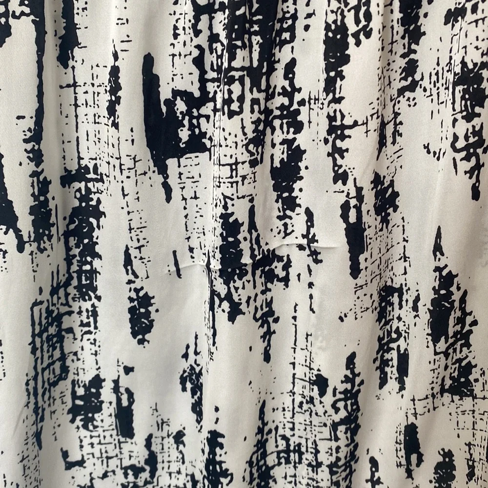 Alythea | small silk dress with pockets - Picture 4 of 9